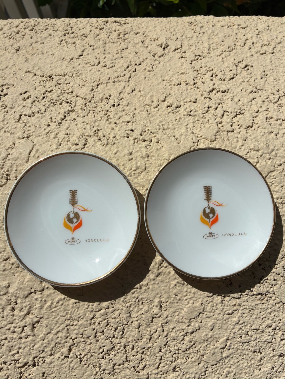 Vintage Host Hawaiian Hotel, Honolulu  Porcelain Ashtrays - Set of 2